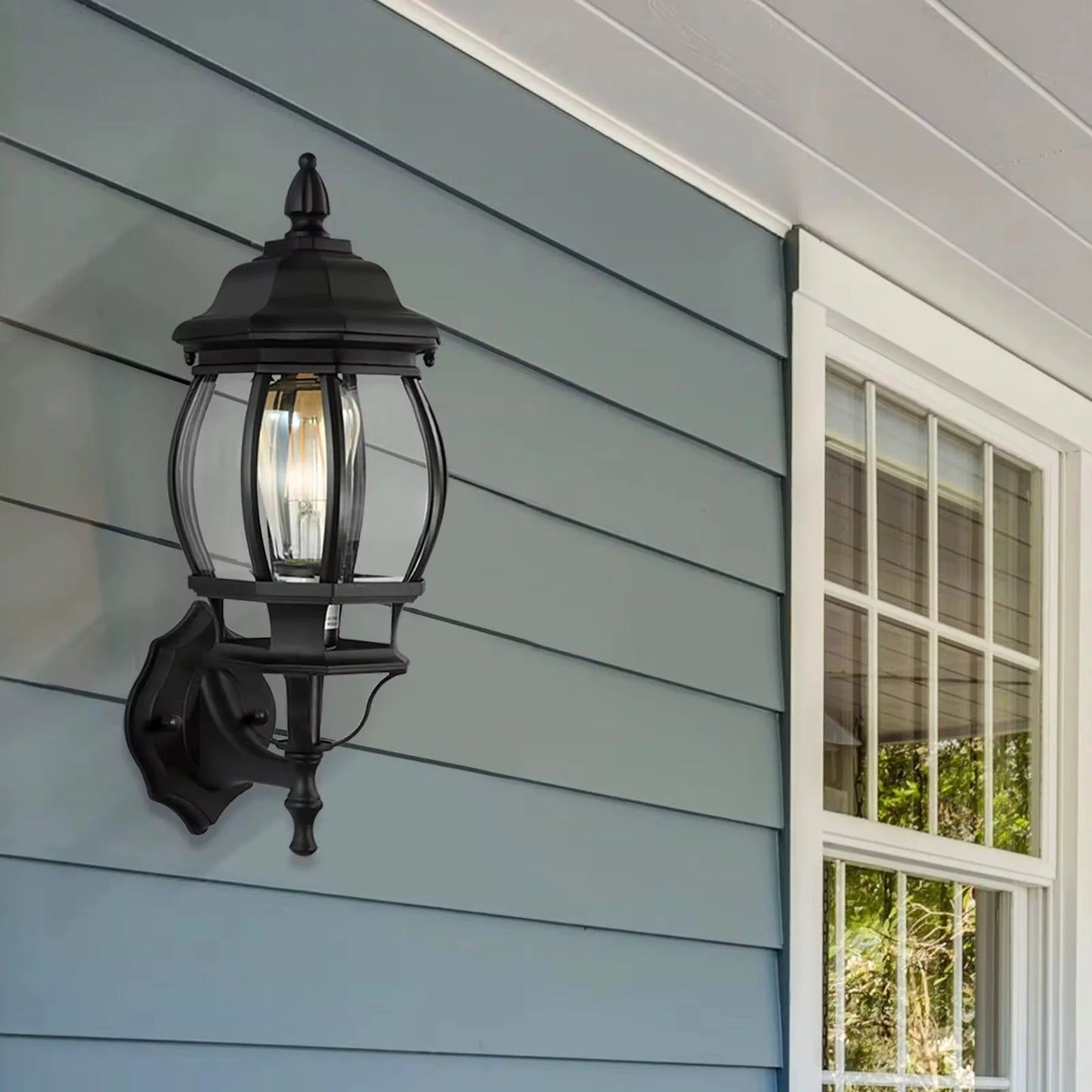 Classic Outdoor Wall Lamp Lantern