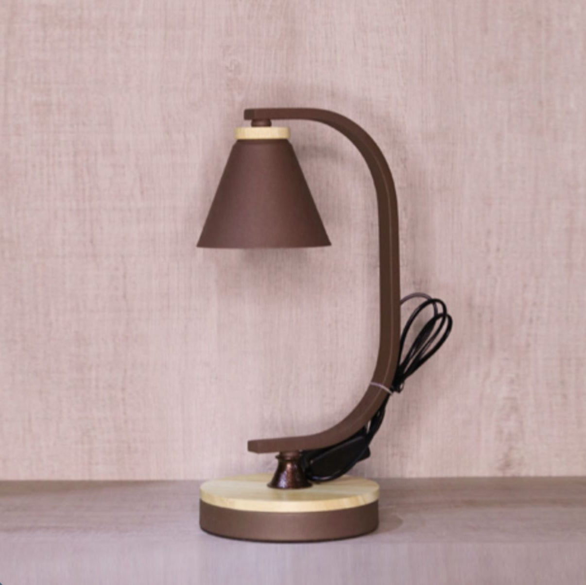 Nordic Table Lamp Hugging Lover Standing Desk Light
