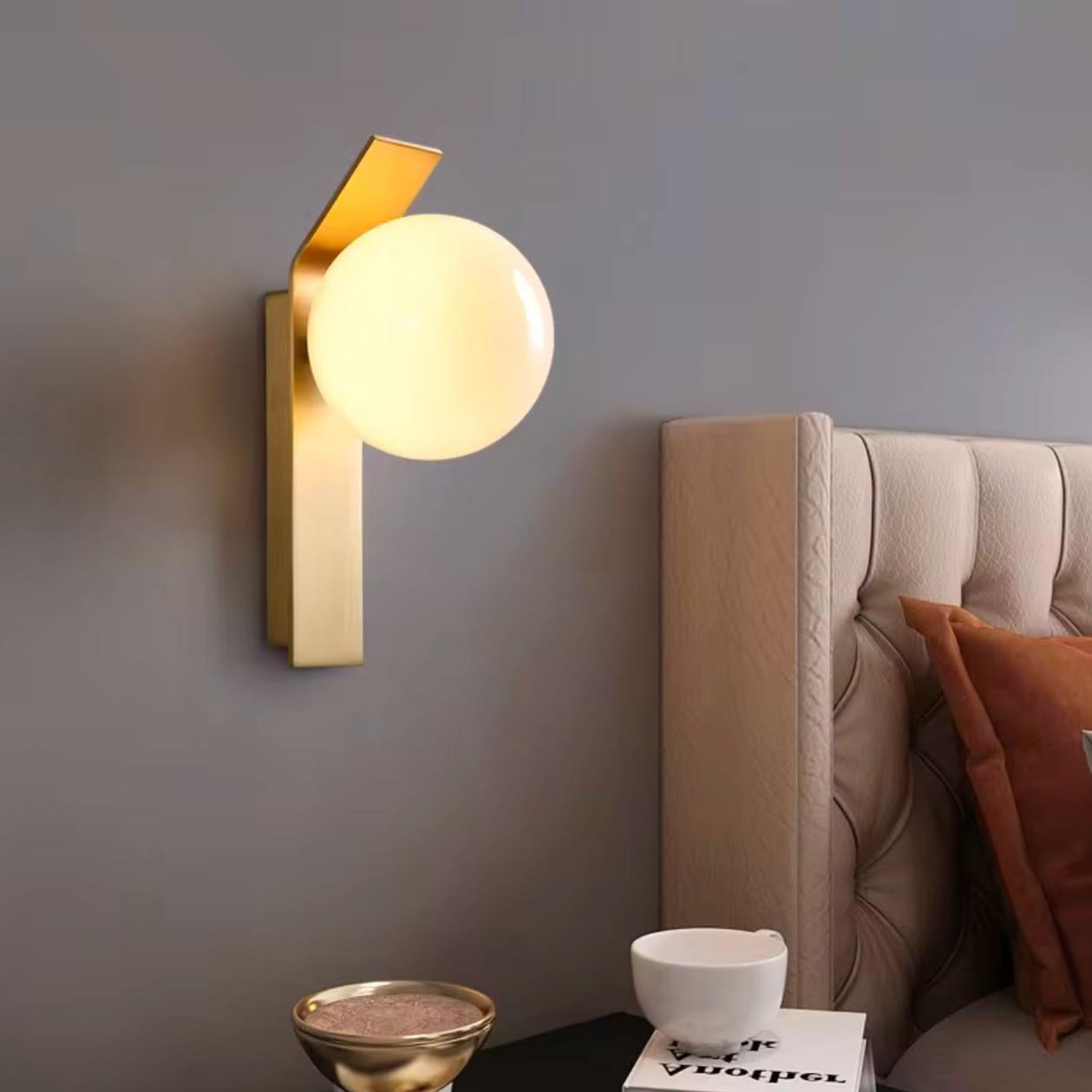 Italian Style Glass Wall Lamp