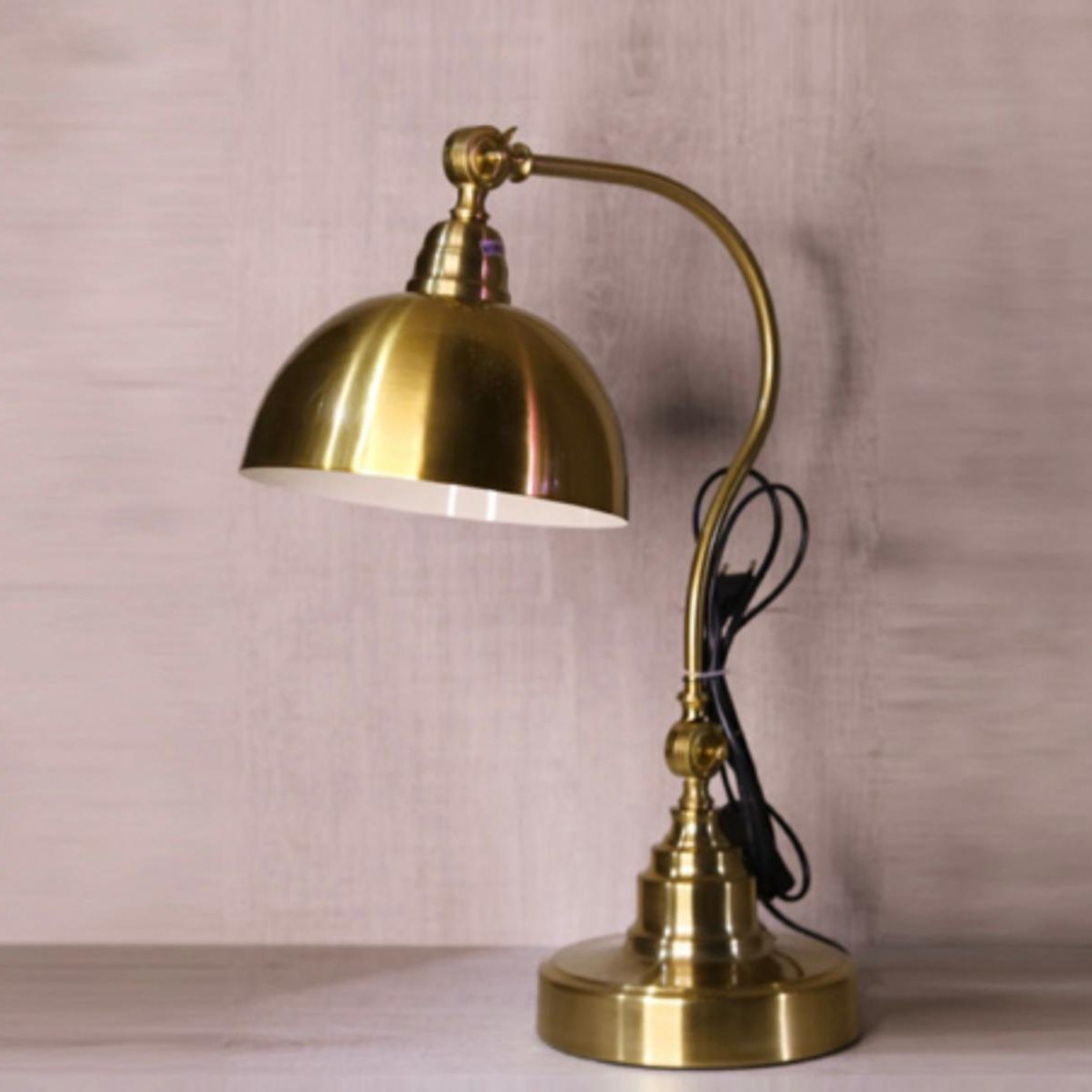 Vintage Table Lamp Adjustable Head
