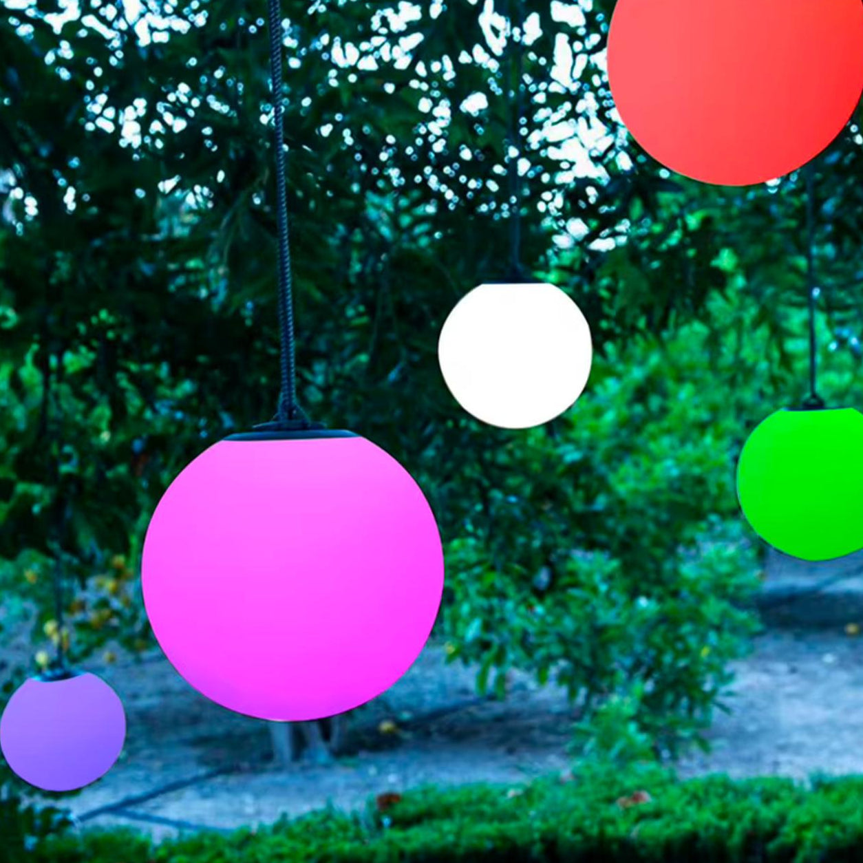 Milky Ball Pendant Light