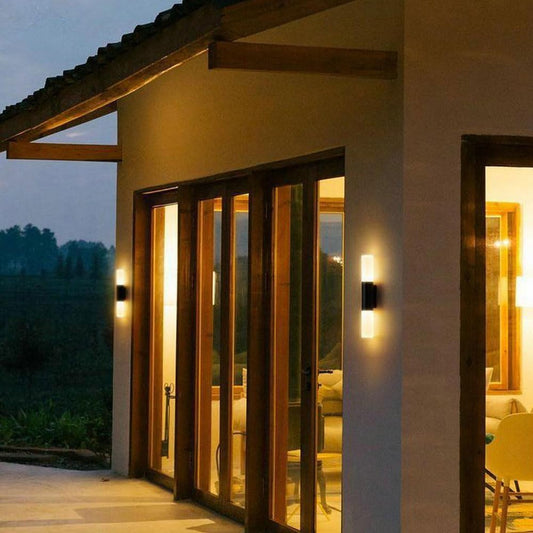 Outdoor Thin Cylinder Wall Lamp
