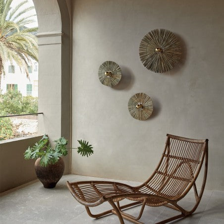 Artistic Seagrass Wall Lamp