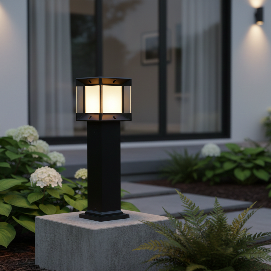 Heavy Duty Garden Bollard