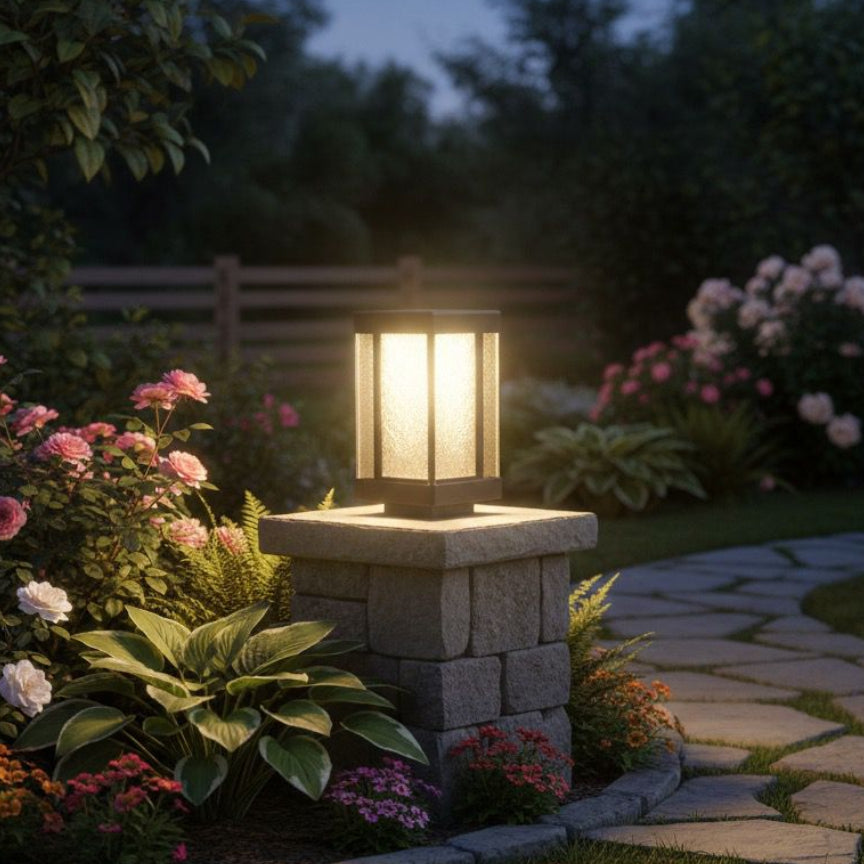 Heavy Duty Outdoor Pillar Light
