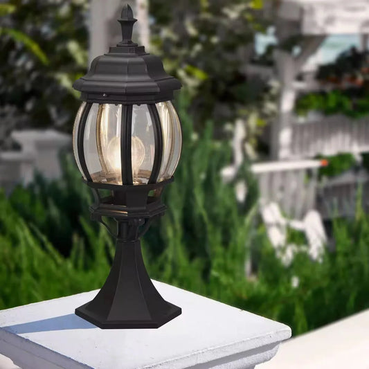 Classic Garden Pillar Light