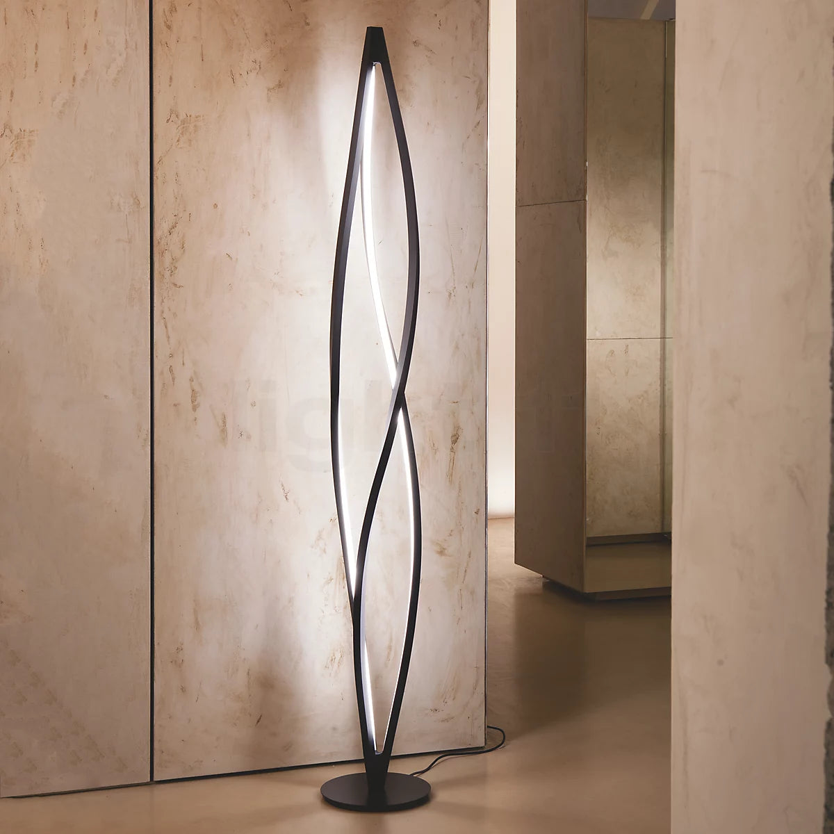 Wind Floor Lamp