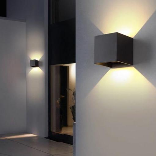 Modern Wall Lamp Box Shape