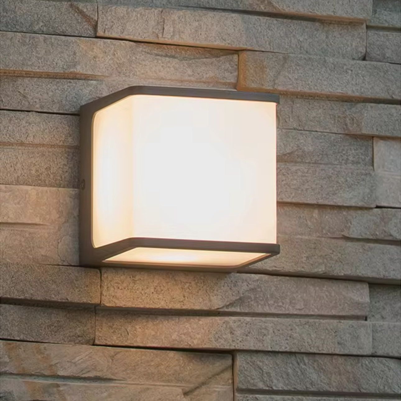 Wall Lamp Cube Shape