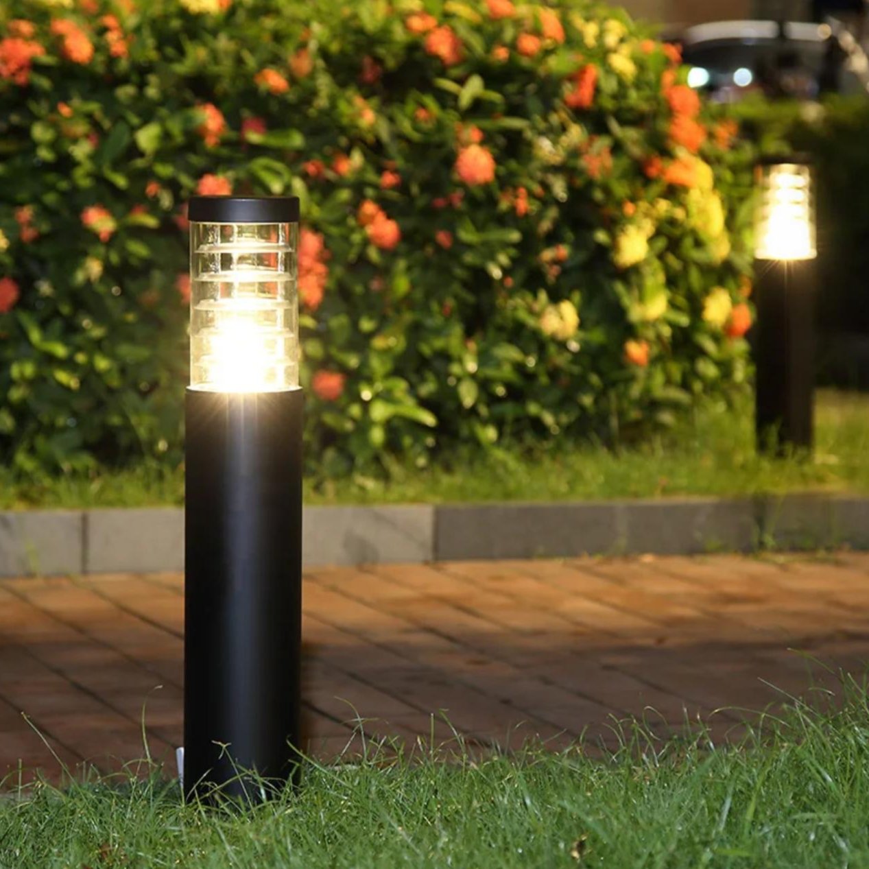 Sconce Flat Head Garden Bollard