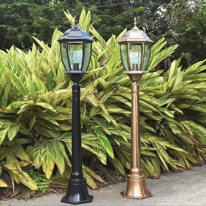 Classic Outdoor Garden Bollard