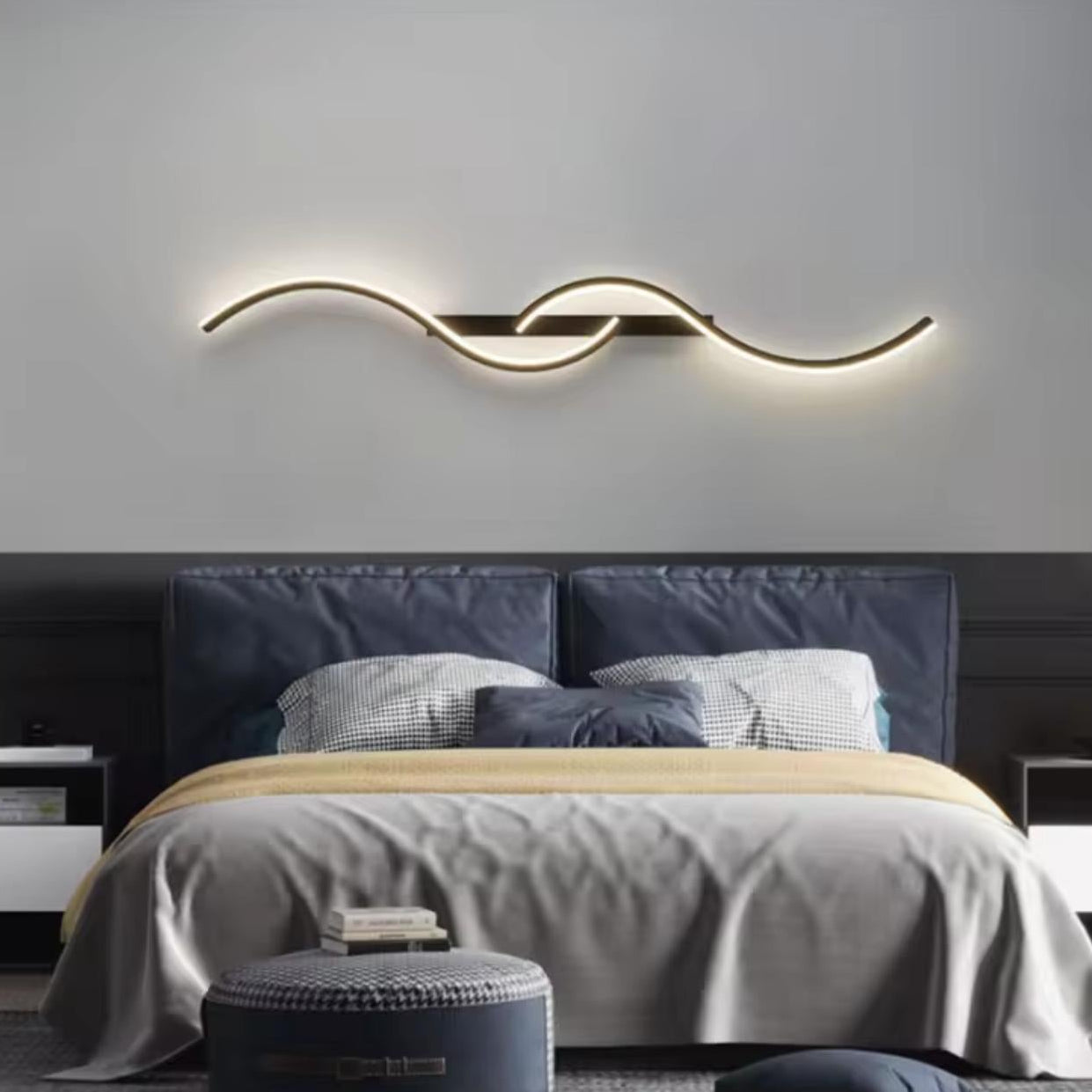 Modern Curved Wall Lamp