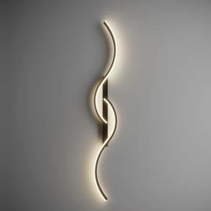 Modern Curved Wall Lamp