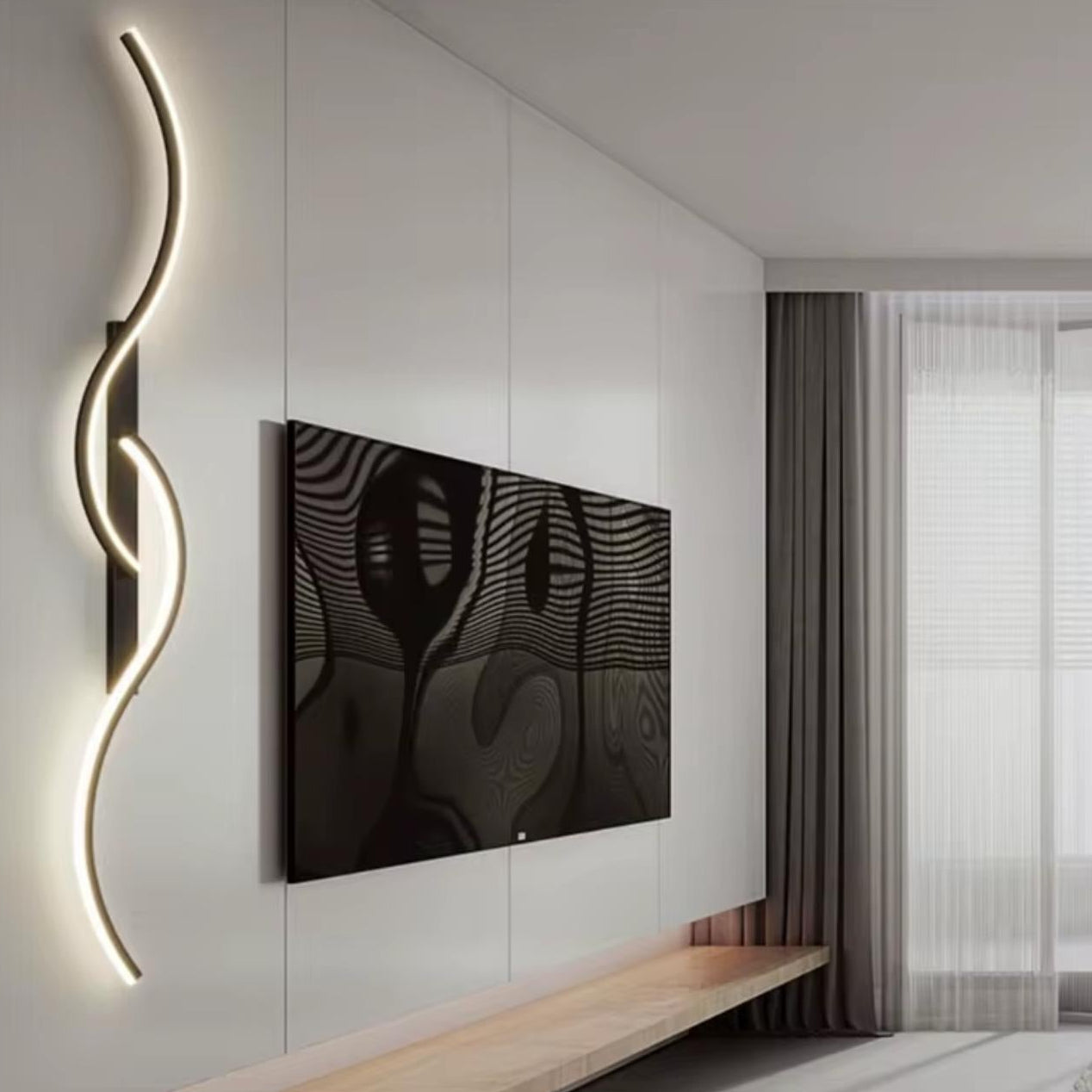 Modern Curved Wall Lamp