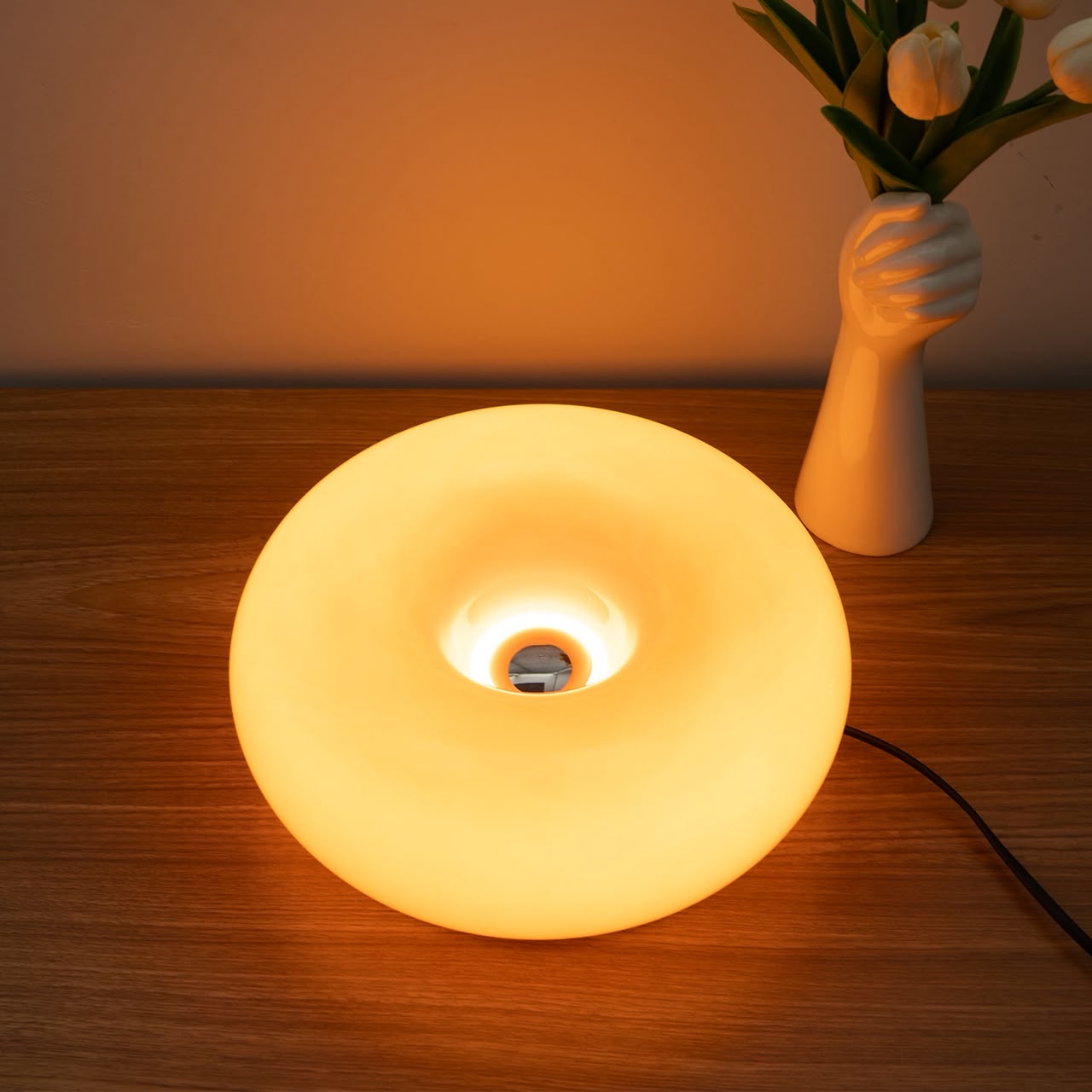 Halo Swirl Rechargeable Table Lamp