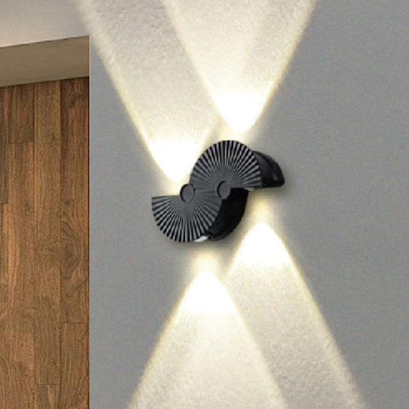 Aura Beam Wall Lamp