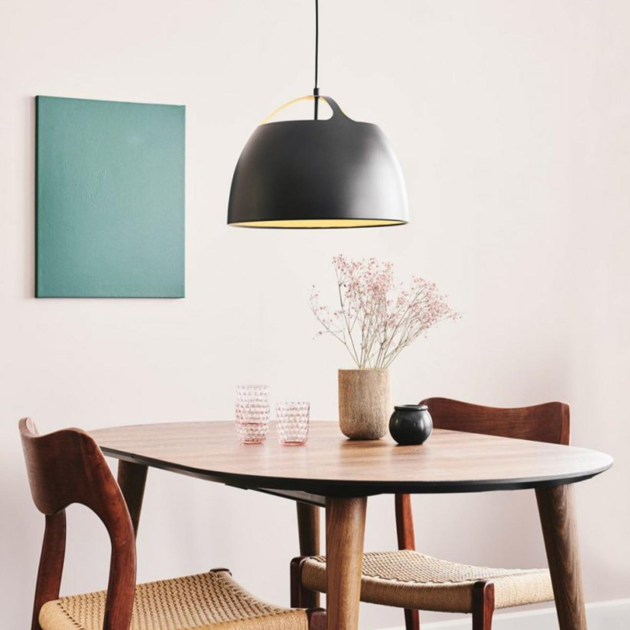 Modern Simple Pendant Light Halo Design