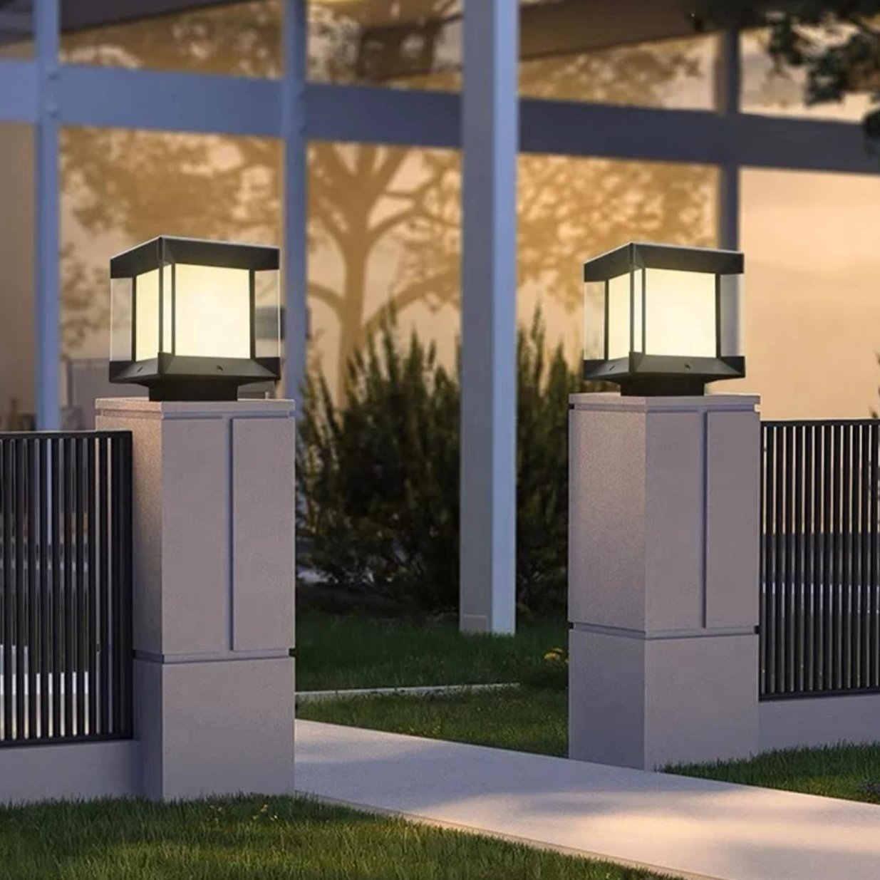 Outdoor Pillar Light Cube Shape Heavy Duty