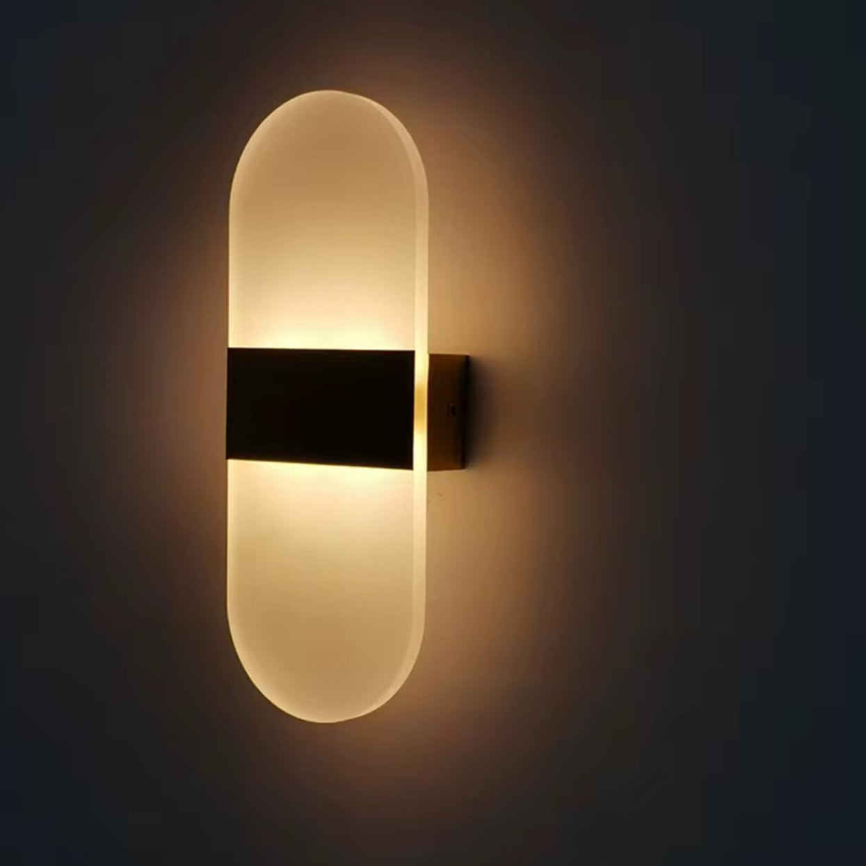 Wall Lamp Oval Shape
