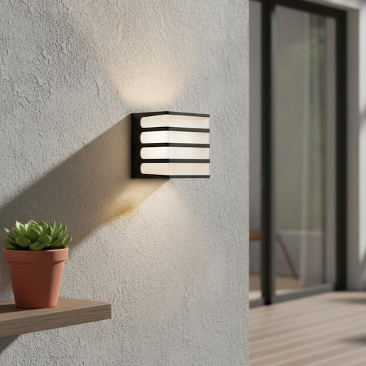 Wall Lamp Outlined Cube