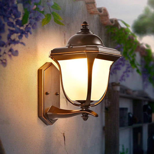 Vintage Outdoor Wall Lamp