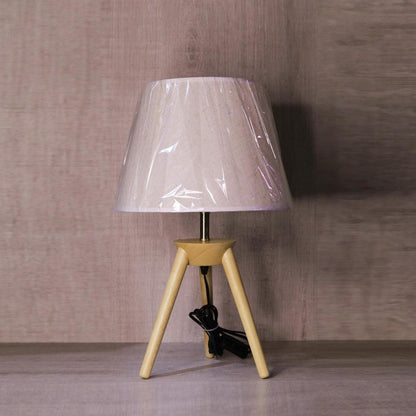 Tripod Table Lamp