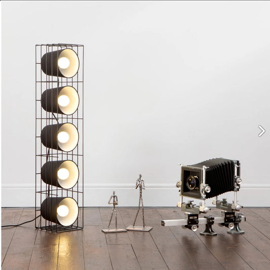 Ozzy Floor Lamp